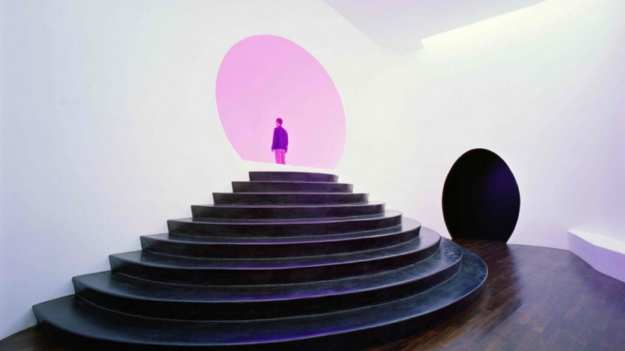 Akhob: A Jaw-Dropping Work of Art Hidden Inside a Louis Vuitton Store